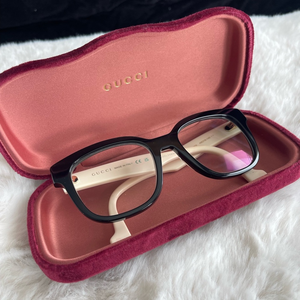 Gucci Black and Cream Eyeglasses with Burgundy Case